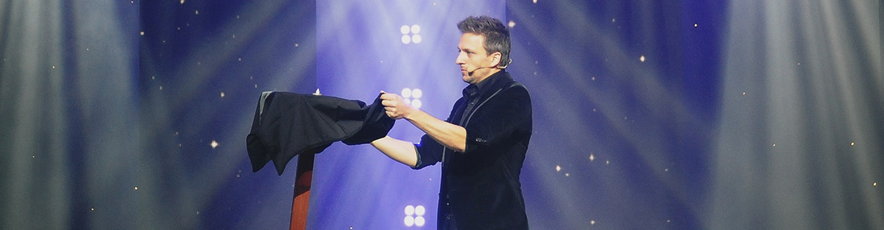 Peter Valance - Stand Up